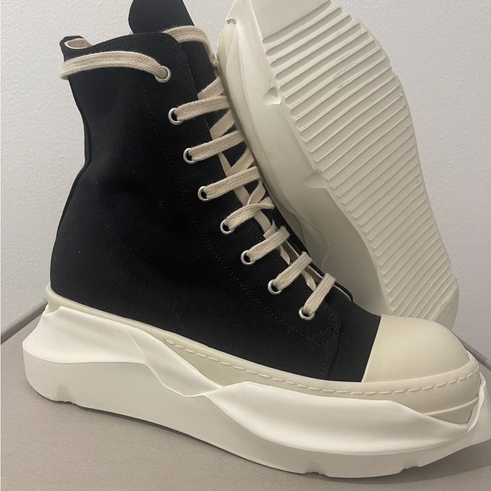 Rick Owens Abstract High Top” Milk Black” - Picture 3 of 4